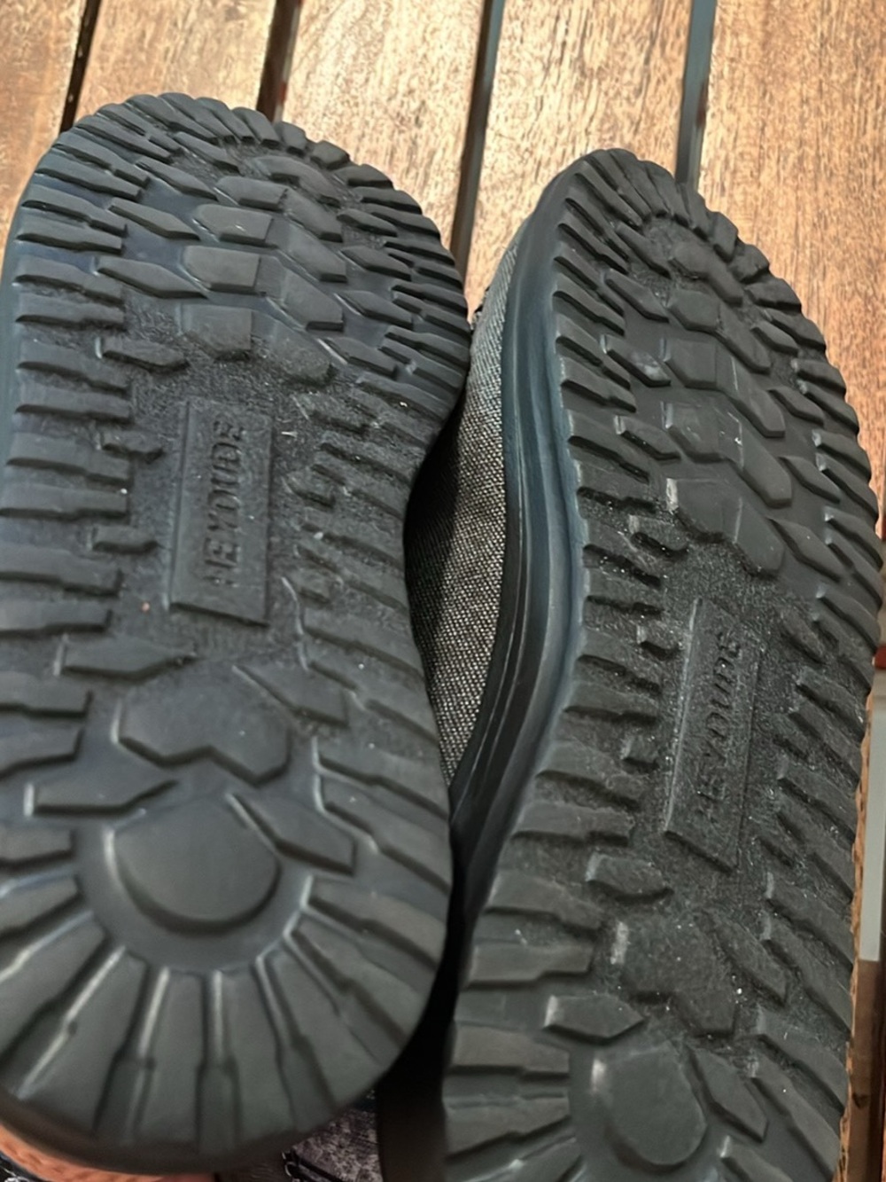 Hey Dude Denny Crafted size 5 women’s never worn slip on - Picture 3 of 7